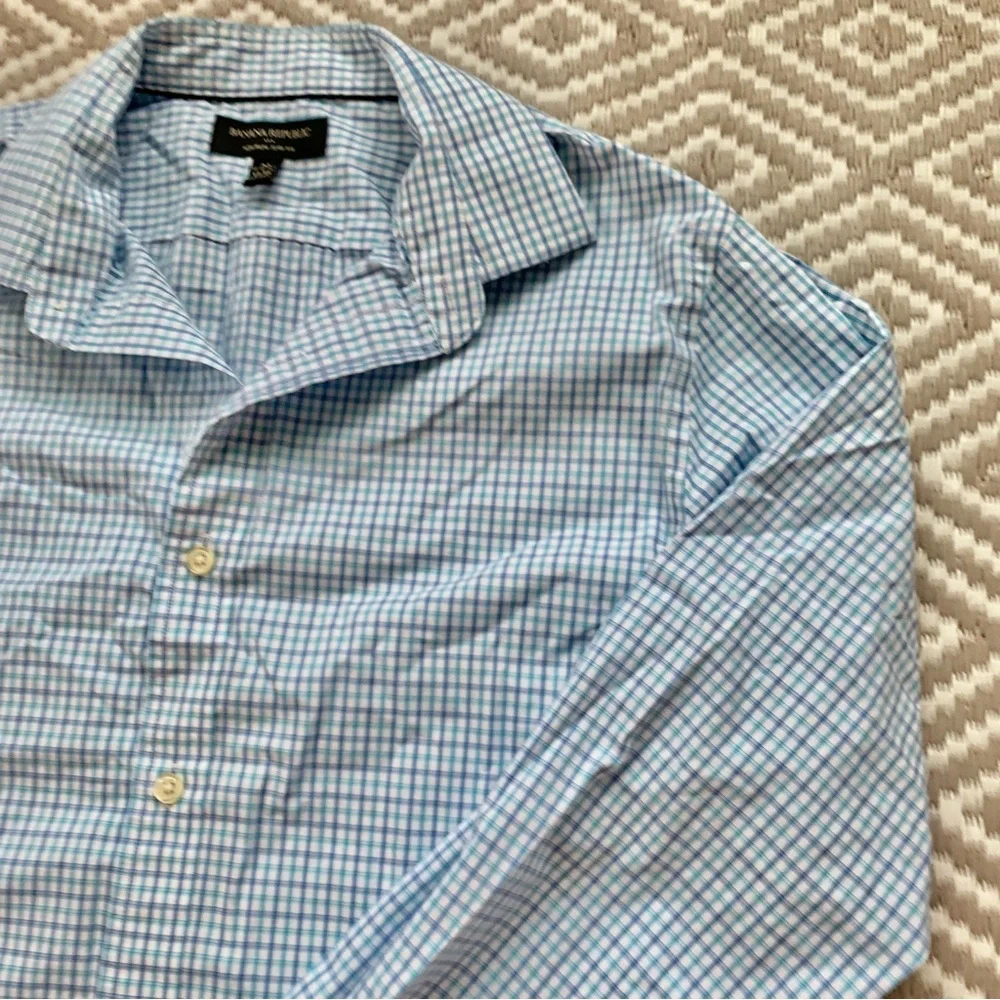 Banana Republic Light Blue Plaid Gingham Long Sleeve Button Down Shirt Slim M